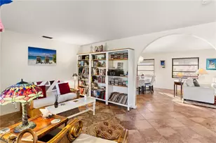 595 103rd Ave N, Naples, FL 34108 - Photo 19