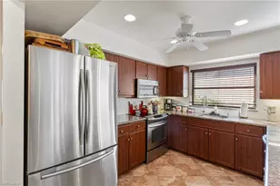 595 103rd Ave N, Naples, FL 34108 - Photo 23