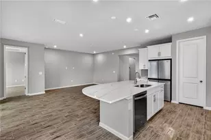 4646 Arboretum Cir, Naples, FL 34112 - Photo 11