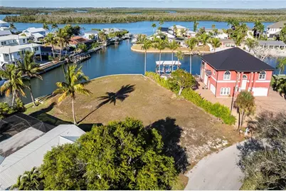 271 Randy Ln, Fort Myers Beach, FL 33931 - Photo 11