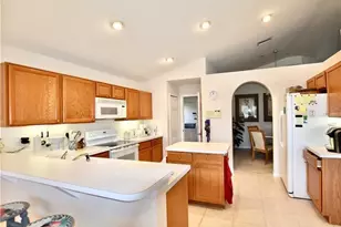 6444 Autumn Woods Blvd, Naples, FL 34109 - Photo 7