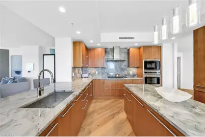 13675 Vanderbilt Dr #605, Naples, FL 34110 - Photo 11