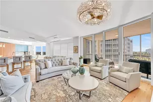 13675 Vanderbilt Dr, Naples, FL 34110 - Photo 5