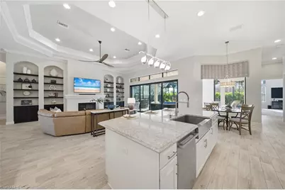 9030 Sorreno Ct, Naples, FL 34119 - Photo 11