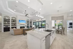 9030 Sorreno Ct, Naples, FL 34119 - Photo 11