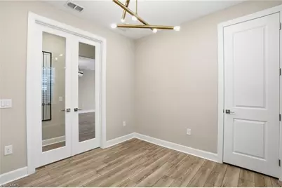 20060 Kingmont Dr, Estero, FL 33928 - Photo 9
