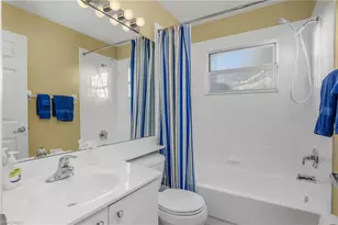 541 Windsor Sq, Naples, FL 34104 - Photo 21