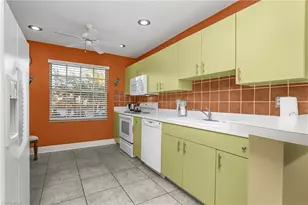 541 Windsor Sq, Naples, FL 34104 - Photo 13