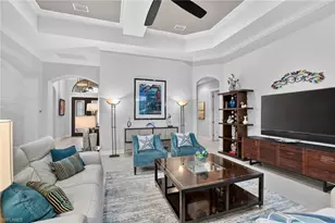 7255 Lantana Cir, Naples, FL 34119 - Photo 9