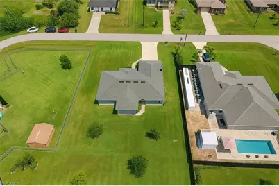 1909 Richland Ave, Lehigh Acres, FL 33972 - Photo 9