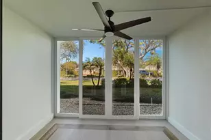 268 Banyan Blvd, Naples, FL 34102 - Photo 27