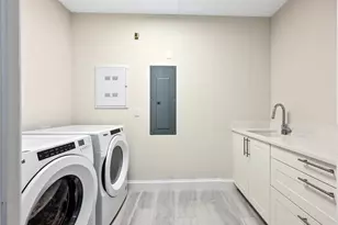 1111 Central Ave, Naples, FL 34102 - Photo 31