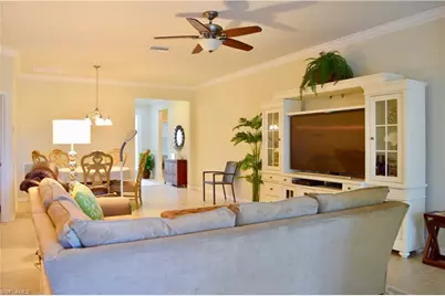 8578 Veronawalk Cir, Naples, FL 34114 - Photo 3