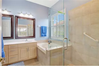 7903 Founders Cir, Naples, FL 34104 - Photo 25