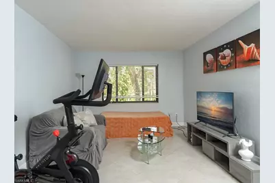 1480 Green Valley Cir #204, Naples, FL 34104 - Photo 9