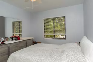 1480 Green Valley Cir, Naples, FL 34104 - Photo 17