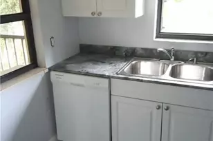 1480 Green Valley Cir, Naples, FL 34104 - Photo 3