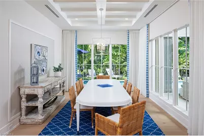 1040 2nd St S, Naples, FL 34102 - Photo 9