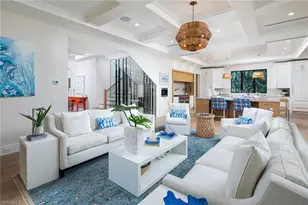 1040 2nd St S, Naples, FL 34102 - Photo 3