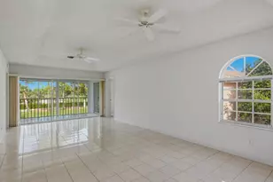 565 Augusta Blvd, Naples, FL 34113 - Photo 3