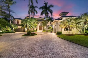 9655 Mashie Ct, Naples, FL 34108 - Photo 1