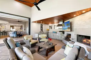 9655 Mashie Ct, Naples, FL 34108 - Photo 25