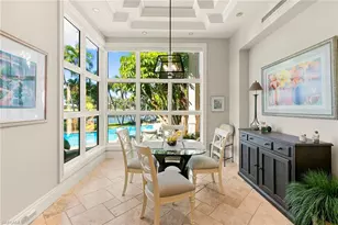 9655 Mashie Ct, Naples, FL 34108 - Photo 11