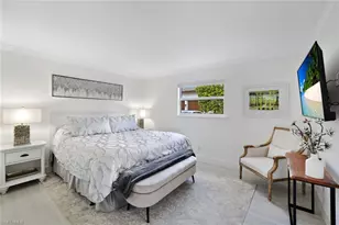 960 7th St S, Naples, FL 34102 - Photo 9