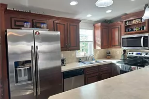 1514 Diamond Lake Cir, Naples, FL 34114 - Photo 7