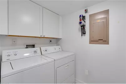 11118 Gulf Shore Dr #A401, Naples, FL 34108 - Photo 15