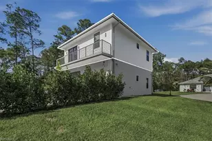 3261 15th Ave SW, Naples, FL 34117 - Photo 17