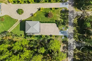 3261 15th Ave SW, Naples, FL 34117 - Photo 5