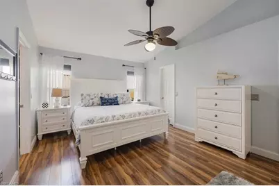 5886 Westbourgh Ct, Naples, FL 34112 - Photo 7