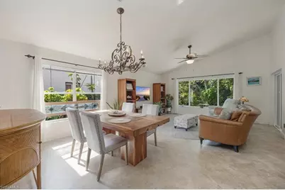 5886 Westbourgh Ct, Naples, FL 34112 - Photo 3