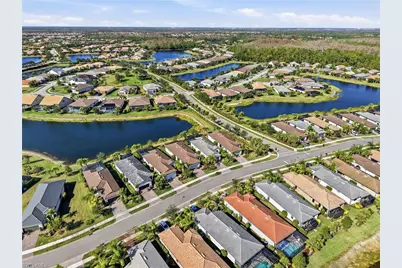 12010 Westmoreland Way, Fort Myers, FL 33913 - Photo 43