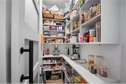 2729 Island Pond Ln, Naples, FL 34119 - Photo 23