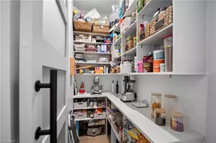 2729 Island Pond Ln, Naples, FL 34119 - Photo 23