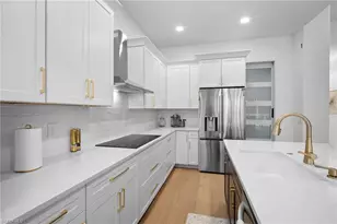 2729 Island Pond Ln, Naples, FL 34119 - Photo 19