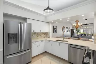 843 Marblehead Dr, Naples, FL 34104 - Photo 11