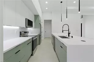 408 SW 28th Ave, Cape Coral, FL 33991 - Photo 13