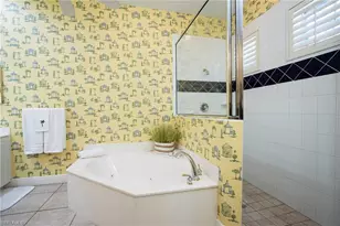 476 1st Ave N, Naples, FL 34102 - Photo 31