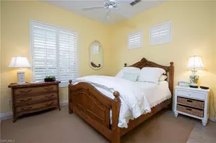 476 1st Ave N, Naples, FL 34102 - Photo 7