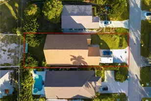 739 102nd Ave N, Naples, FL 34108 - Photo 5