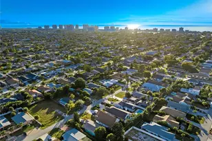 739 102nd Ave N, Naples, FL 34108 - Photo 11