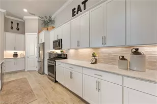 7253 Wilton Dr, Naples, FL 34109 - Photo 19