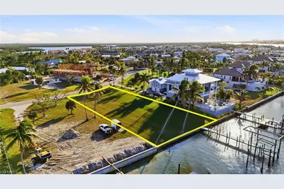 948 San Carlos Dr, Fort Myers Beach, FL 33931 - Photo 5