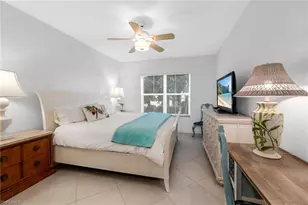 1240 Sarah Jean Cir, Naples, FL 34110 - Photo 9