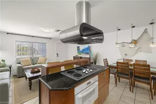 742 111th Ave N, Naples, FL 34108 - Photo 9