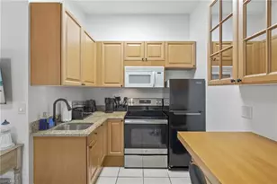 742 111th Ave N, Naples, FL 34108 - Photo 25