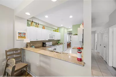 7930 Mahogany Run Ln #811, Naples, FL 34113 - Photo 9